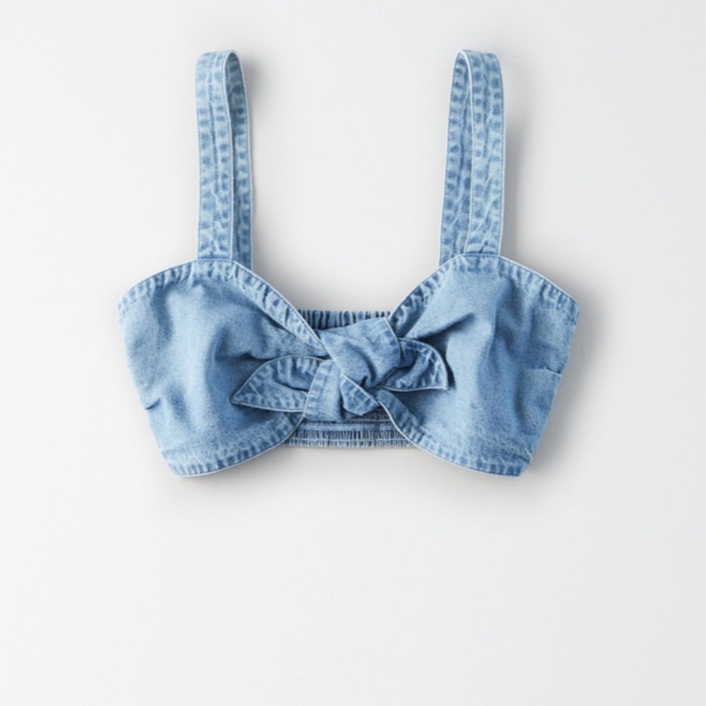 AE Jean material crop top